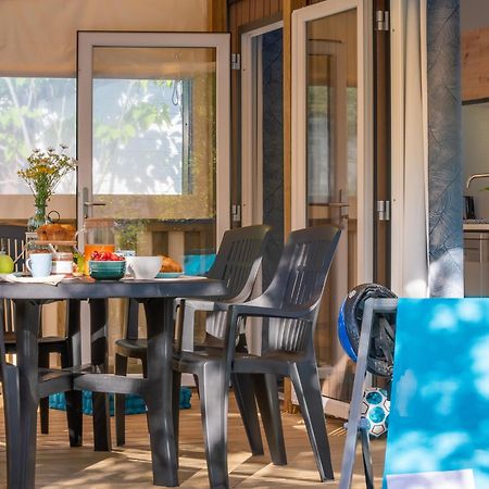 Camping Aubigny-Les Clouzeaux Aubigny  Buitenkant foto