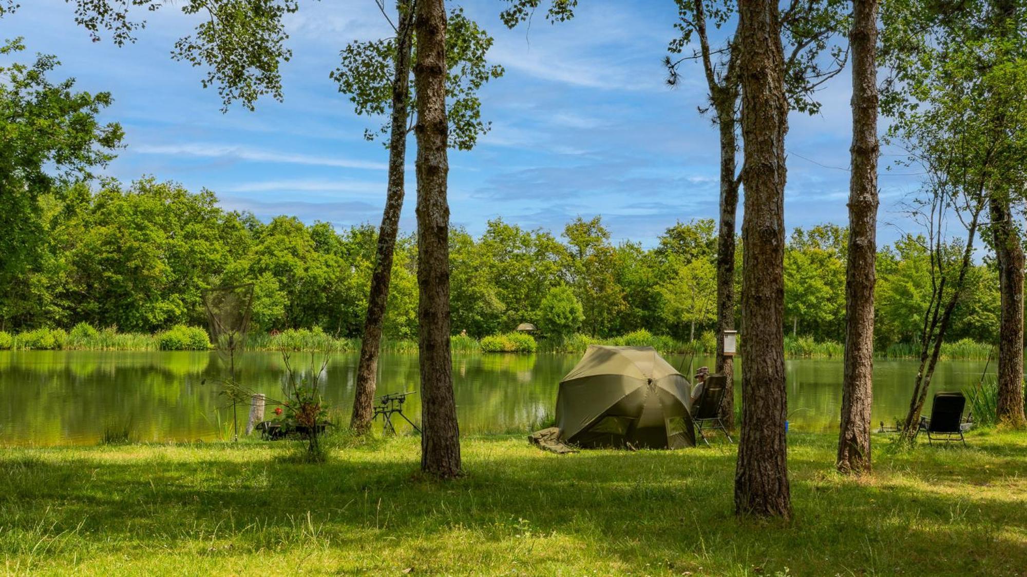 Camping Aubigny-Les Clouzeaux Aubigny  Buitenkant foto